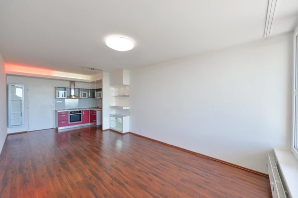 Hnězdenská, Troja - Prague 8 | Rent, Apartment, Two-bedroom (3+kk), 78 m²