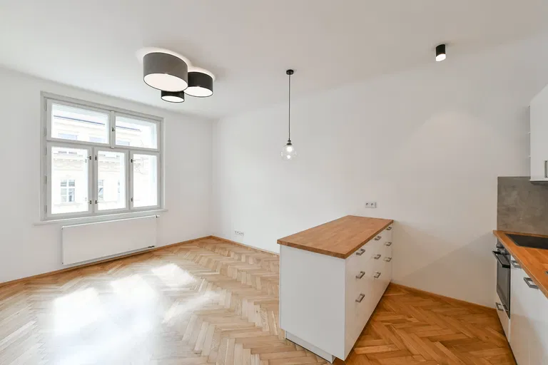 Vinohradská, Vinohrady - Praha 2 | Pronájem, Byt, 2+kk, 51 m²