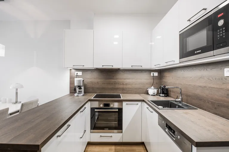 Slavníkova, Břevnov - Prague 6 | Rent, Apartment, One-bedroom (2+kk), 60 m²