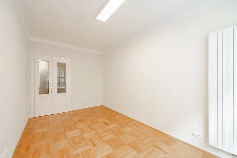 Podskalská, Nové Město - Prague 2 | Rent, Apartment, Two-bedroom (3+1), 93 m²
