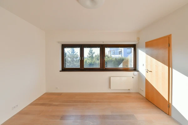 U Panské zahrady, Jinonice - Prague 5 | Rent, House, Five-bedroom (6+kk), 270 m²