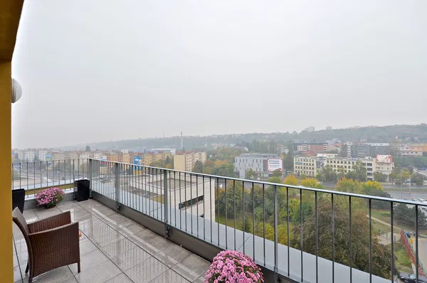 K Červenému vrchu, Vokovice - Prague 6 | Rent, Apartment, Three-bedroom (4+kk), 122 m²