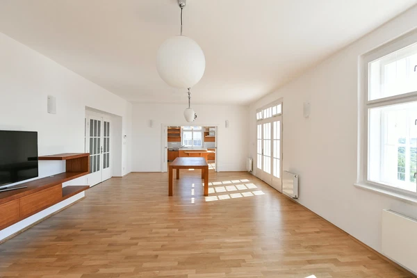 Na Šmukýřce, Košíře - Prague 5 | Rent, Apartment, Four-bedroom (5+1), 202 m²