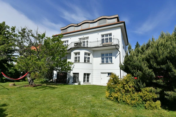 Na Šmukýřce, Košíře - Prague 5 | Rent, Apartment, Four-bedroom (5+1), 202 m²