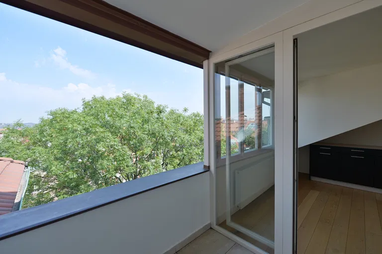 Na Valech, Hradčany - Prague 6 | Rent, Apartment, Four-bedroom (5+kk), 203 m²