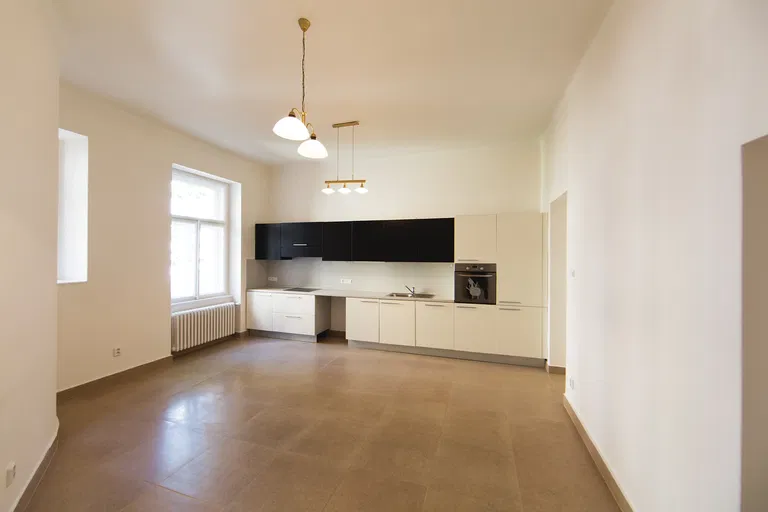 náměstí Jiřího z Poděbrad, Vinohrady - Praha 3 | Pronájem, Byt, 3+1, 120 m²