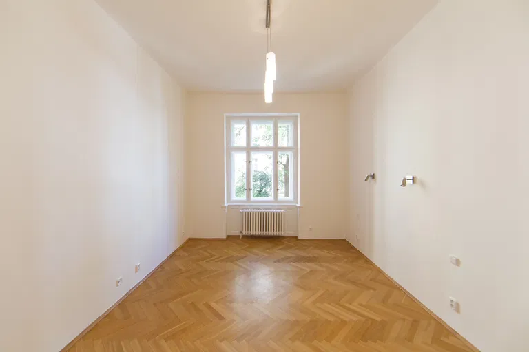 náměstí Jiřího z Poděbrad, Vinohrady - Praha 3 | Pronájem, Byt, 3+1, 120 m²