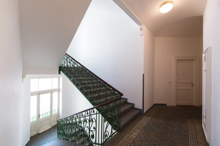 náměstí Jiřího z Poděbrad, Vinohrady - Praha 3 | Pronájem, Byt, 3+1, 120 m²