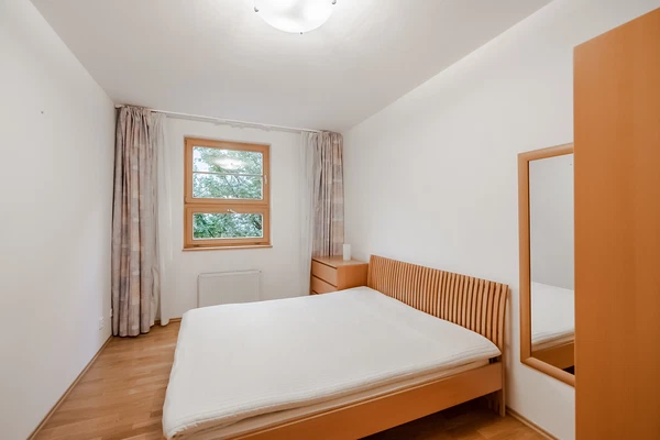 Závěrka, Břevnov - Prague 6 | Rent, Apartment, One-bedroom (2+kk), 62 m²