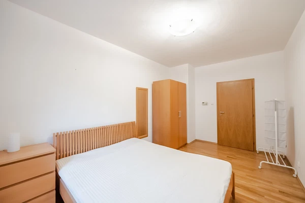 Závěrka, Břevnov - Prague 6 | Rent, Apartment, One-bedroom (2+kk), 62 m²