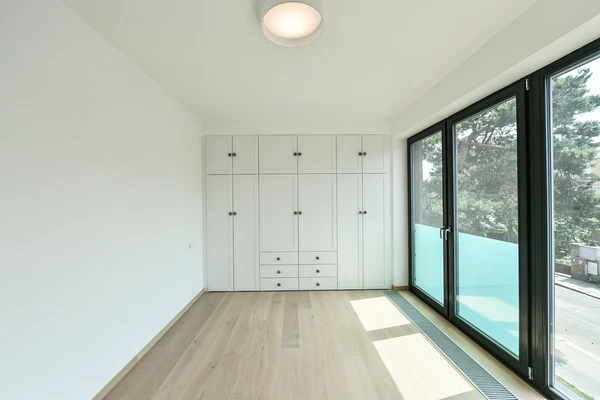 Mrštíkova, Strašnice - Praha 10 | Pronájem, Byt, 4+kk, 97 m²