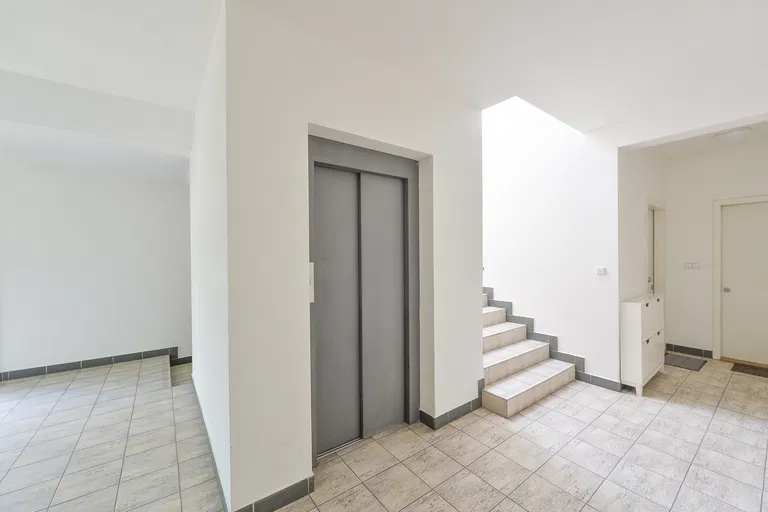 Podvinný mlýn, Libeň - Praha 9 | Pronájem, Byt, 2+kk, 47 m²