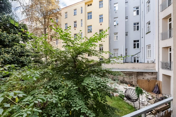 U Rajské zahrady, Žižkov - Prague 3 | Rent, Apartment, Two-bedroom (3+kk), 100 m²