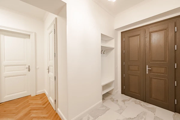 U Rajské zahrady, Žižkov - Prague 3 | Rent, Apartment, Two-bedroom (3+kk), 100 m²