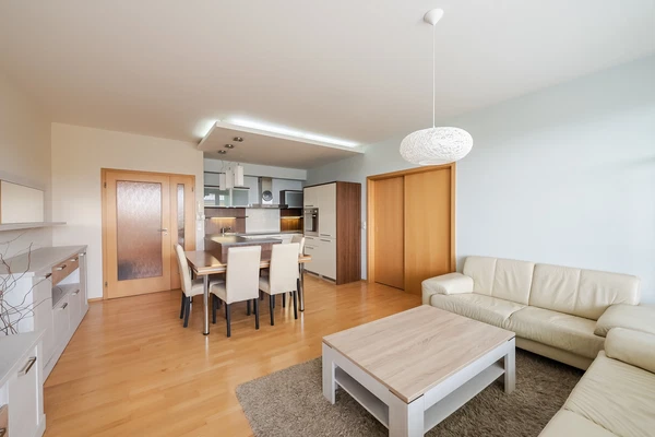 Čistovická, Řepy - Prague 6 | Rent, Apartment, Two-bedroom (3+kk), 69 m²