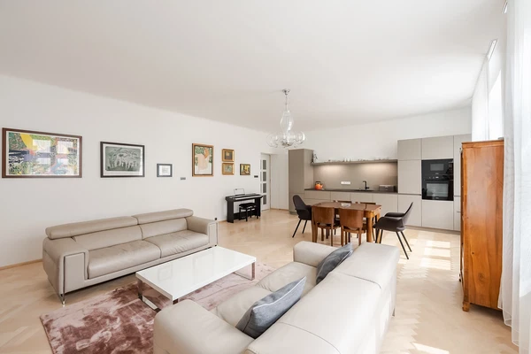 Charlese de Gaulla, Bubeneč - Prague 6 | Rent, Apartment, Two-bedroom (3+kk), 113 m²