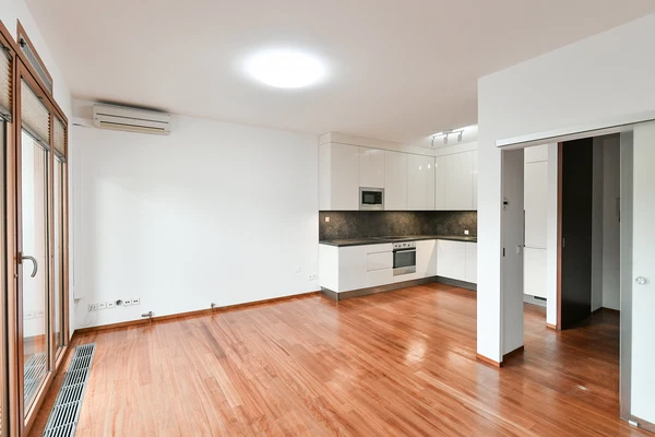 Pod Kaštany, Bubeneč - Prague 6 | Rent, Apartment, One-bedroom (2+kk), 72 m²