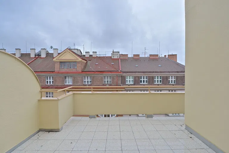 Jičínská, Vinohrady - Prague 3 | Rent, Apartment, Two-bedroom (3+kk), 82 m²