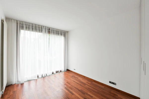 Pod Kaštany, Bubeneč - Prague 6 | Rent, Apartment, Six-bedroom (7+1), 274 m²