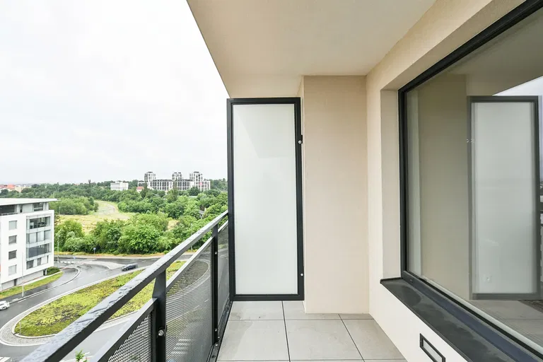 Zvěřinova, Strašnice - Praha 3 | Pronájem, Byt, 2+kk, 69 m²