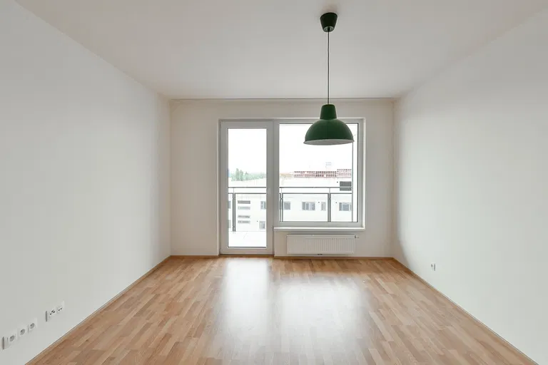 Zvěřinova, Strašnice - Praha 3 | Pronájem, Byt, 2+kk, 69 m²