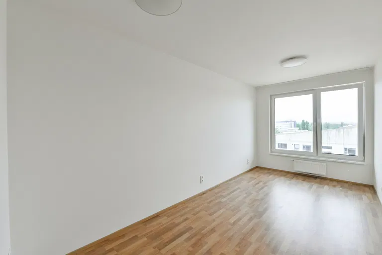 Zvěřinova, Strašnice - Praha 3 | Pronájem, Byt, 2+kk, 69 m²