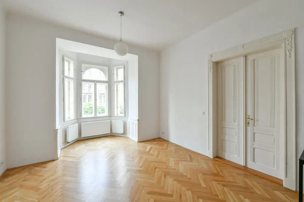 Strossmayerovo náměstí, Holešovice - Praha 7 | Pronájem, Byt, 3+1, 111 m²