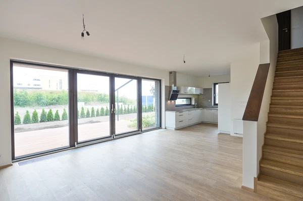 Waldesova, Stodůlky - Praha 5 | Pronájem, Rodinný dům, 5+kk, 157 m²