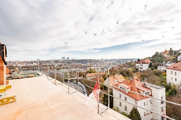 Pod Závěrkou, Smíchov - Prague 5 | Sale, Apartment, Three-bedroom (4+kk), 195 m²