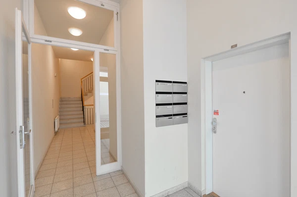 Vlašská, Malá Strana - Prague 1 | Rent, Apartment, Two-bedroom (3+kk), 75 m²