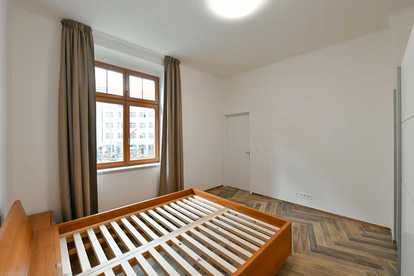 Jaselská, Bubeneč - Praha 6 | Pronájem, Byt, 3+kk, 93 m²