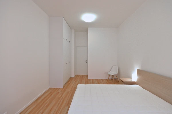 Ovenecká, Bubeneč - Praha 7 | Pronájem, Byt, 2+kk, 65 m²