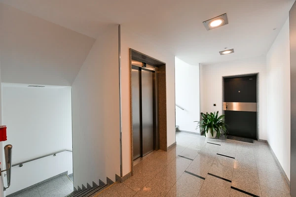 Jeremenkova, Podolí - Prague 4 | Rent, Apartment, One-bedroom (2+kk), 58 m²