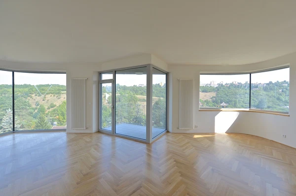 Na Dlážděnce, Troja - Prague 8 | Rent, Apartment, Two-bedroom (3+kk), 101 m²