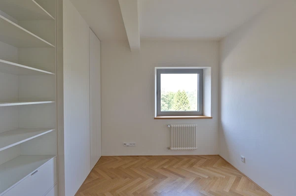 Na Dlážděnce, Troja - Praha 8 | Pronájem, Byt, 3+kk, 101 m²