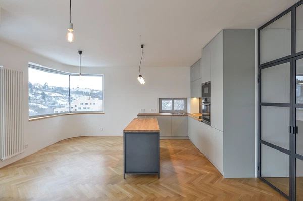 Na Dlážděnce, Troja - Prague 8 | Rent, Apartment, Two-bedroom (3+kk), 101 m²