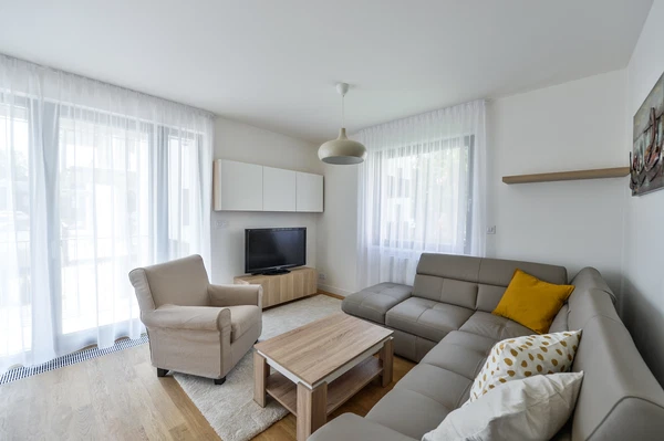 Pod Dvorem, Veleslavín - Prague 6 | Rent, Apartment, Two-bedroom (3+kk), 73 m²