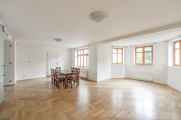 Pelikánova, Liboc - Prague 6 | Rent, Apartment, Four-bedroom (5+kk), 220 m²