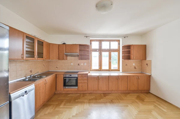 Pelikánova, Liboc - Praha 6 | Pronájem, Byt, 5+kk, 220 m²