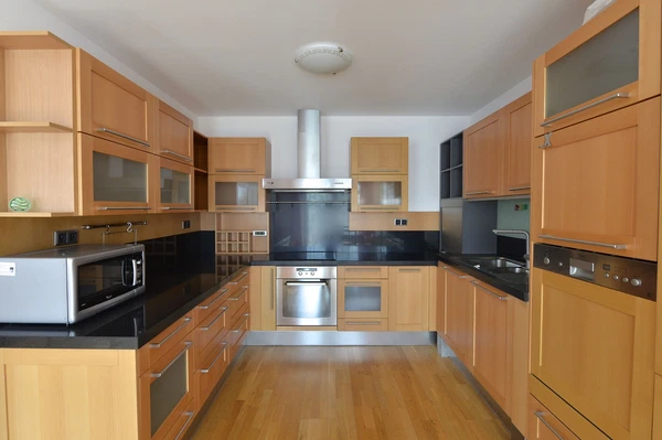 Paťanka, Dejvice - Prague 6 | Rent, Apartment, Three-bedroom (4+kk), 102 m²