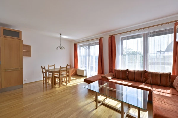 Paťanka, Dejvice - Prague 6 | Rent, Apartment, Three-bedroom (4+kk), 102 m²