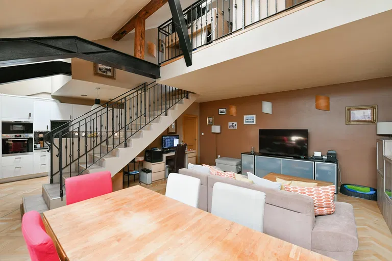 Na Valentince, Smíchov - Praha 5 | Pronájem, Byt, 4+kk, 188 m²