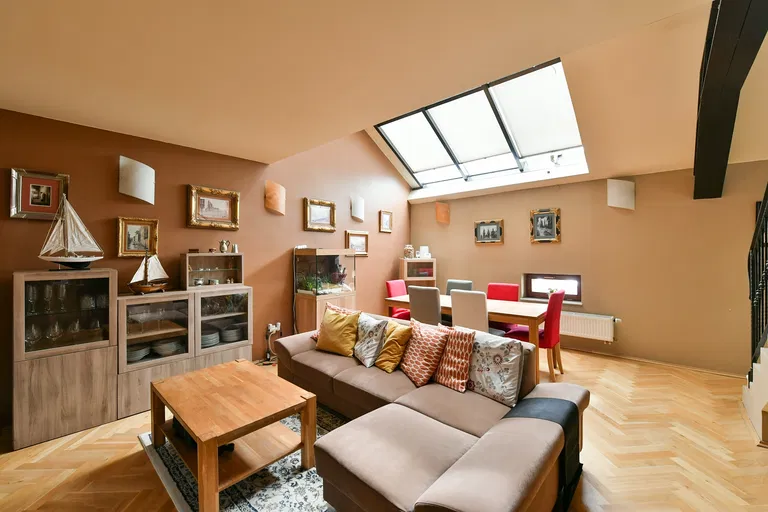 Na Valentince, Smíchov - Praha 5 | Pronájem, Byt, 4+kk, 188 m²