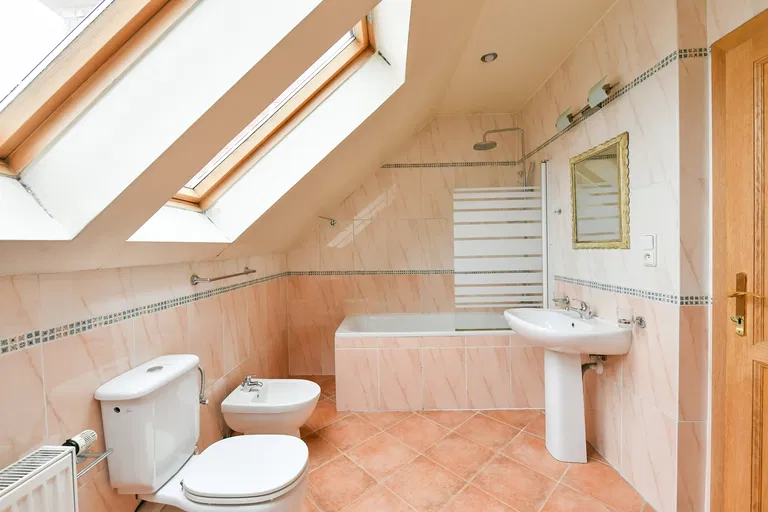 Na Valentince, Smíchov - Praha 5 | Pronájem, Byt, 4+kk, 188 m²
