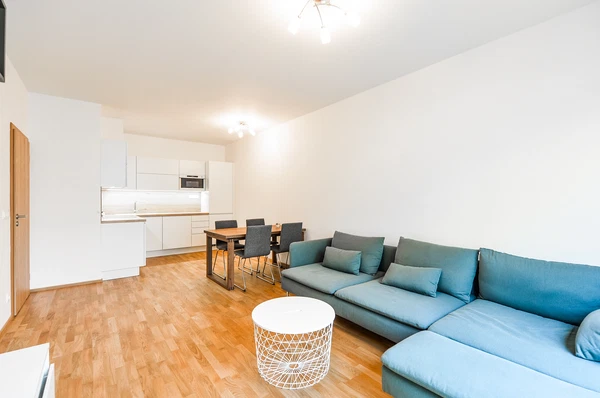 U Hranic, Strašnice - Praha 10 | Pronájem, Byt, 3+kk, 64 m²