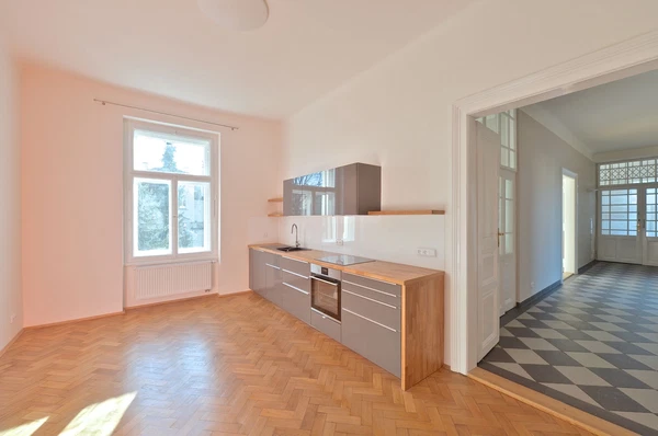 Na Zátorce, Bubeneč - Prague 6 | Rent, Apartment, Three-bedroom (4+1), 174 m²