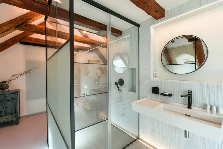 V Jirchářích, Nové Město - Prague 1 | Rent, Apartment, Three-bedroom (4+kk), 199 m²