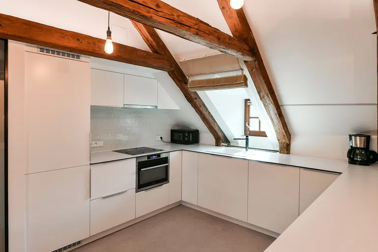 V Jirchářích, Nové Město - Prague 1 | Rent, Apartment, Three-bedroom (4+kk), 199 m²