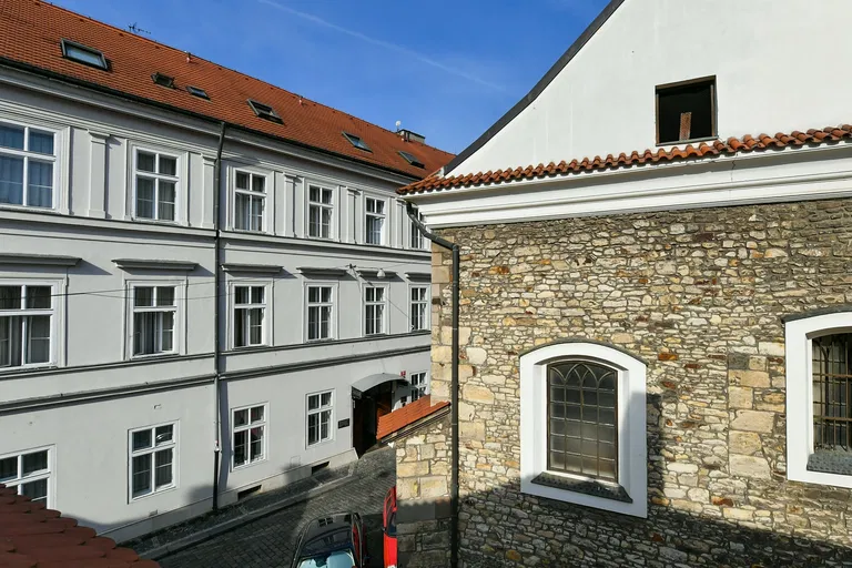 V Jirchářích, Nové Město - Prague 1 | Rent, Apartment, Three-bedroom (4+kk), 199 m²