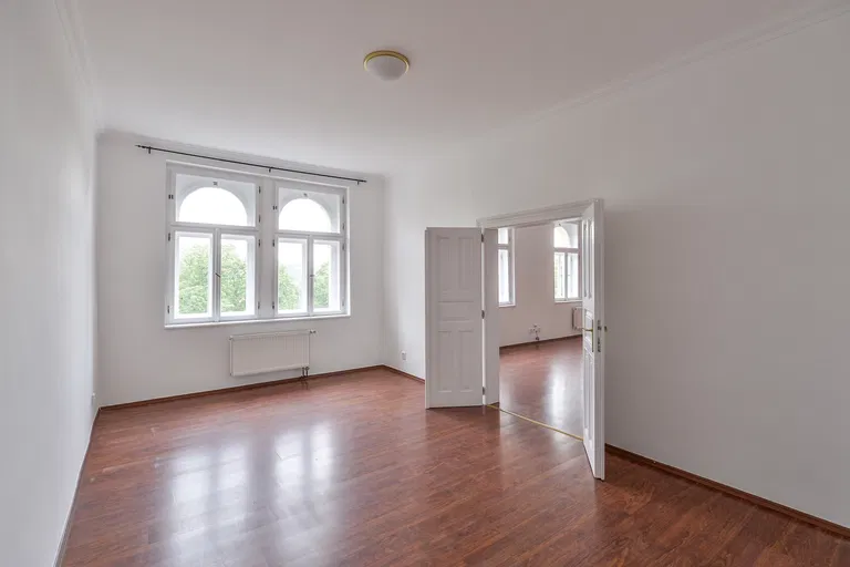 Nad Královskou oborou, Bubeneč - Praha 7 | Pronájem, Byt, 5+1, 185 m²